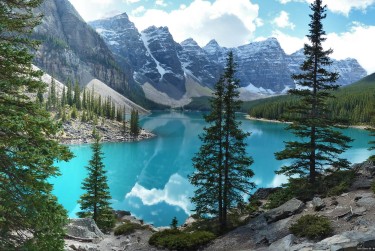 杭州上城区小额贷款公司助力解决资金难题